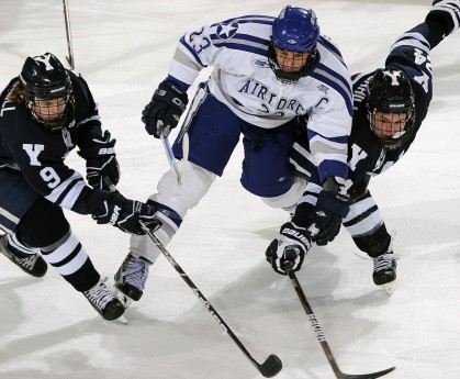 mk体育-争夺冲击季后赛门票的紧张时刻！，冲击总决赛